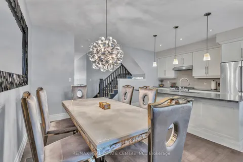 140 OAK PARK Dr, Waterloo, ON N2K 0B3
