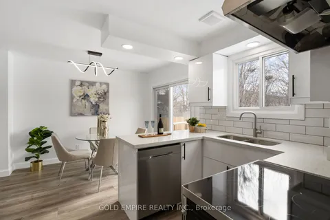 845 JALNA Blvd, London, ON N6E 2S2