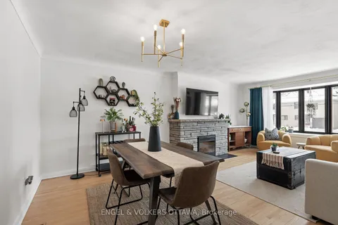 475 Edgeworth Ave, Woodroffe, ON K2B 5L2