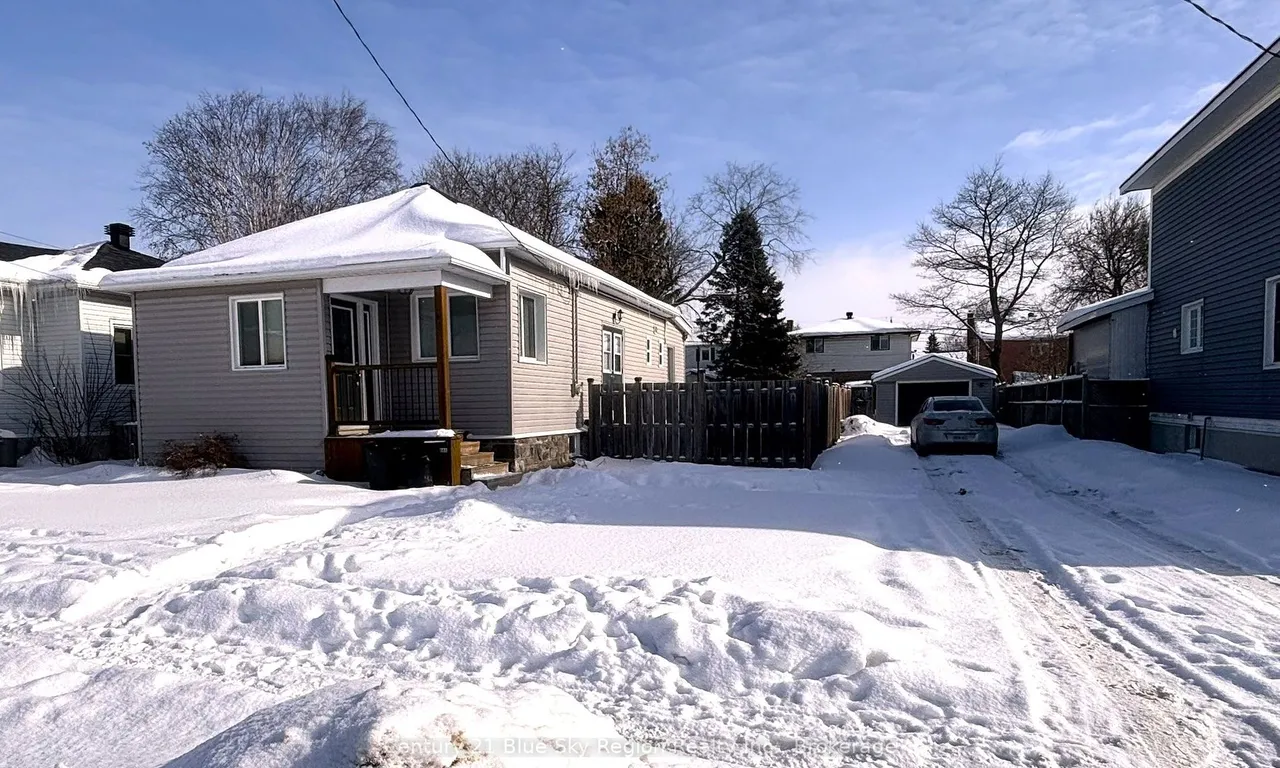 668 Douglas St, North Bay, ON P1B 5N8