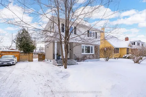 876 Chapman Blvd, Elmvale Acres and Area, ON K1G 1V2
