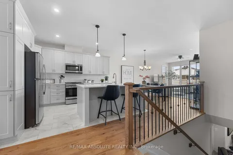 222 Mac Beattie Dr, Arnprior, ON K7S 0J3