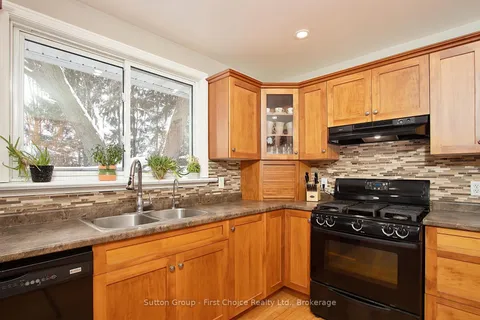 6077 Frank St, West Perth, ON N0K 1N0