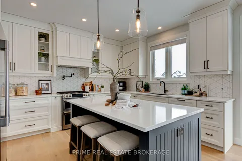 239 Boardwalk Way, Thames Centre, ON N0L 1G2