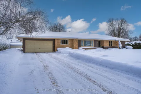 2 Jackson Crescent, North Perth, ON N4W 1K3