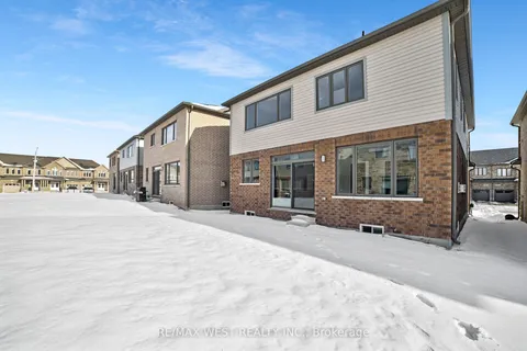 66 Prince Philip Boulevard, North Dumfries, ON N0B 1E0