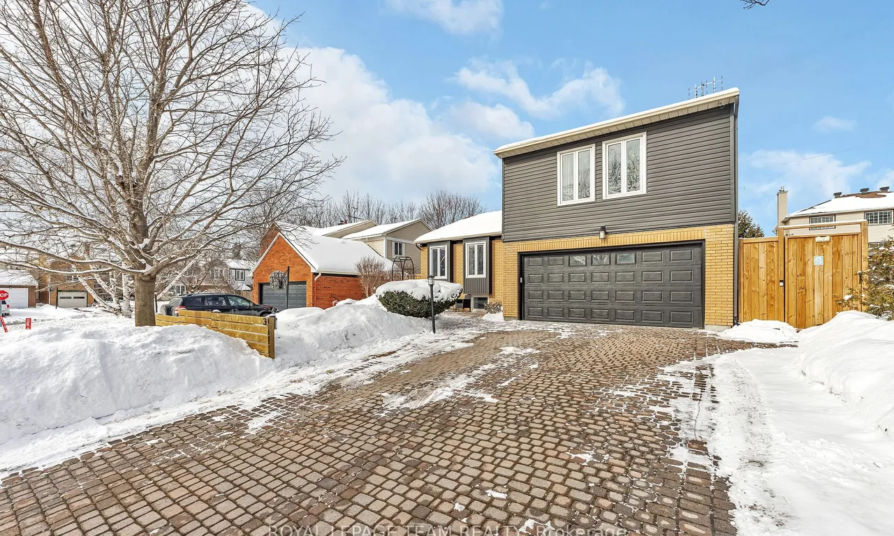 3 Trotting Way, Kanata, ON K2M 1B3