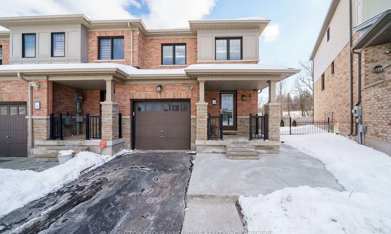 142 Crafter Cres, Hamilton, ON L8J 0H8