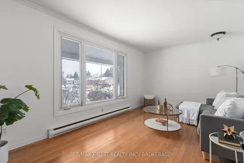 39 Bakers Lane, Loyalist, ON K7N 1L9