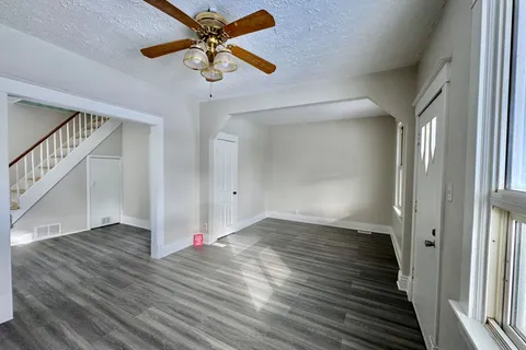 6269 Ash Street, Niagara Falls, ON L2G 2H4
