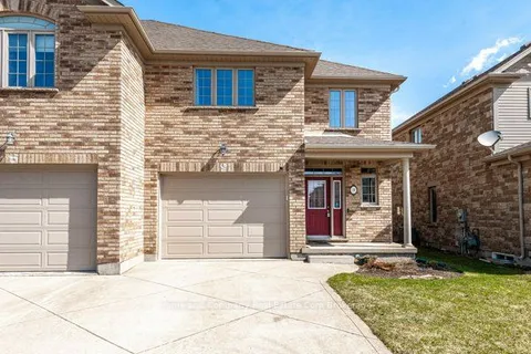 10 Brown Street, Stratford, ON N5A 0B8