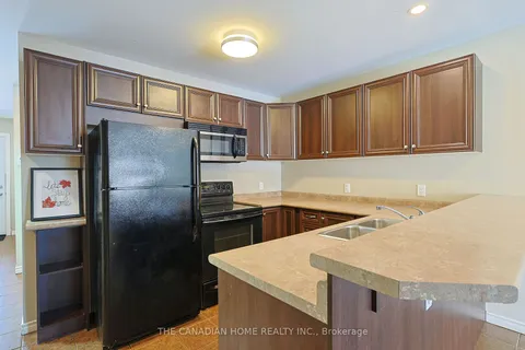 4993 St. Clair Ave, Niagara Falls, ON L2E 3T8