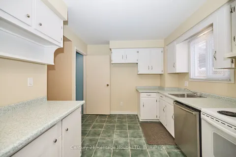 58 Manley Cres, Thorold, ON L2V 4K3