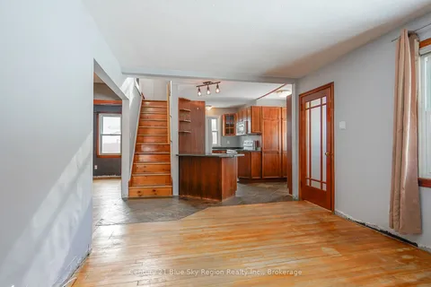 222 Victoria St, North Bay, ON P1B 6B5