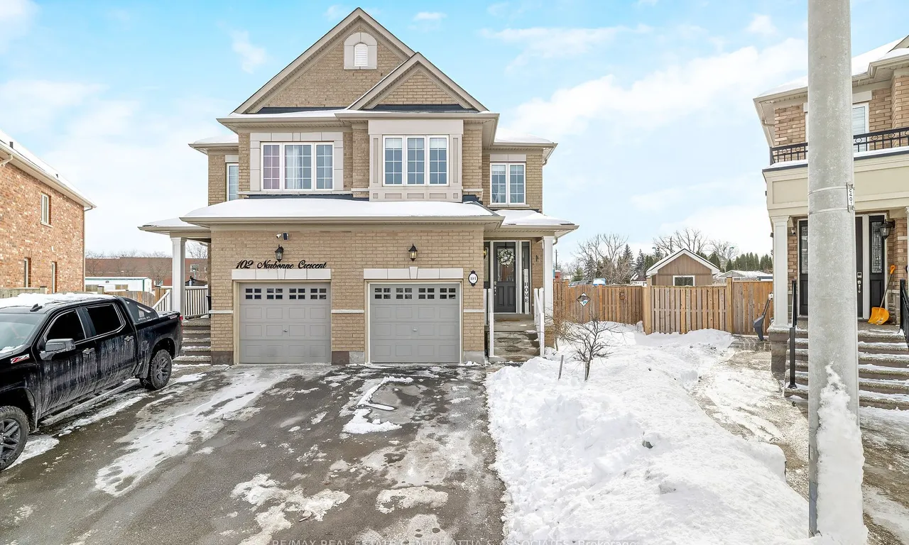 104 Narbonne Cres, Hamilton, ON L8J 0J6