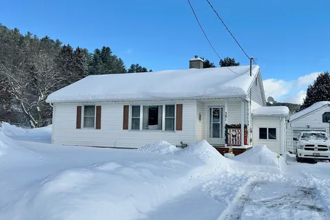 391 Seventh St, Mattawa, ON P0H 1V0