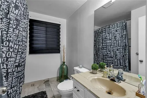 1016 Larin Ave, Cornwall, ON K6H 6A7