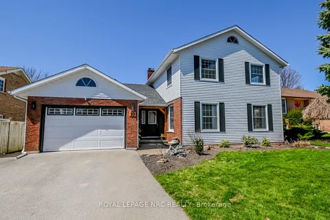 10 Vinemount Drive, Pelham, ON L0S 1E5