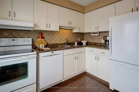 22 Richdale Crt, Kingston, ON K7K 6N2