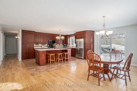 7385 LITTLE DEER Walk, Greely - Metcalfe - Osgoode - Vernon and Area, ON K4P 0B5