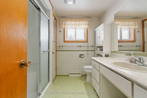 777 Iroquois Dr, Cornwall, ON K6H 5C7