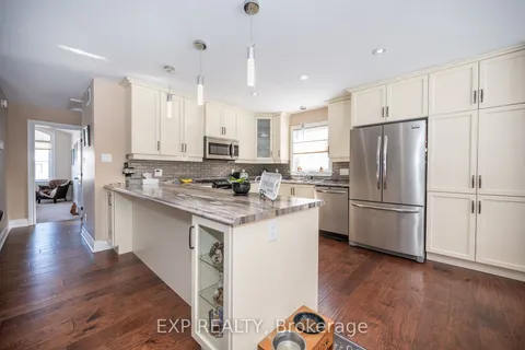 44 Bedard Blvd, Petawawa, ON K8H 0B7