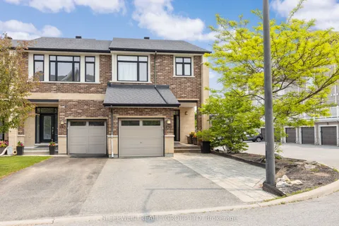 285 Kinghaven Crescent, Kanata, ON K2M 3B4
