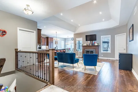 54 Tan Avenue, Norfolk, ON N0E 1Y0