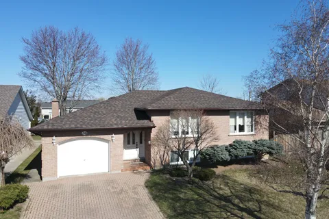 349 Albany Street, Fort Erie, ON L2A 6C6