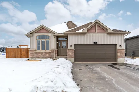 79 Glenview Cres, Belleville, ON K8P 0A8