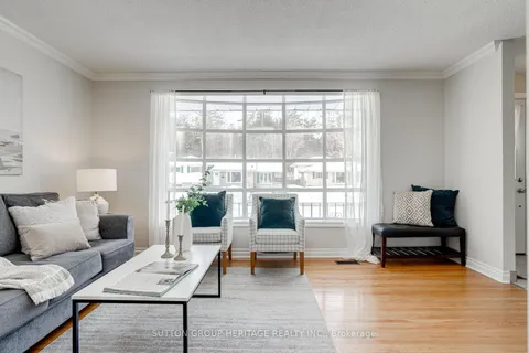 16 COULTER Cres, Quinte West, ON K8V 3G1