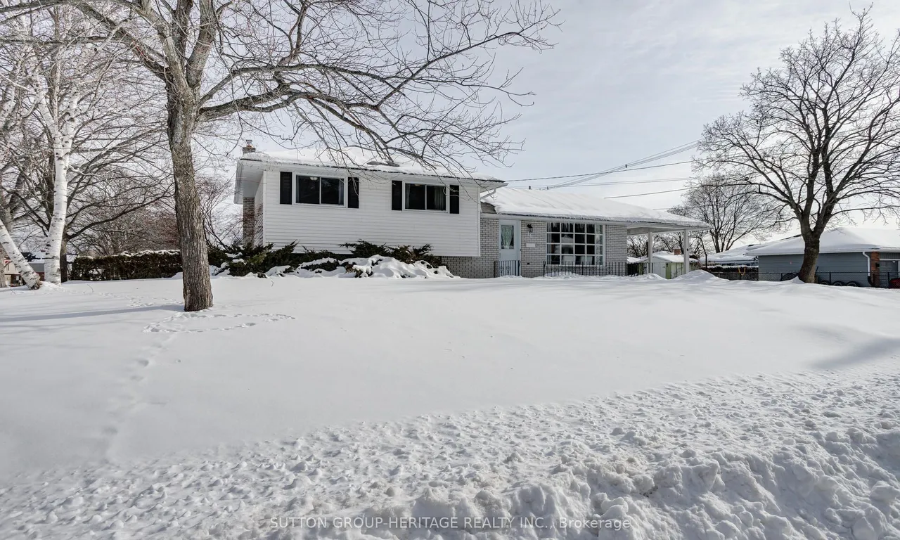 16 COULTER Cres, Quinte West, ON K8V 3G1