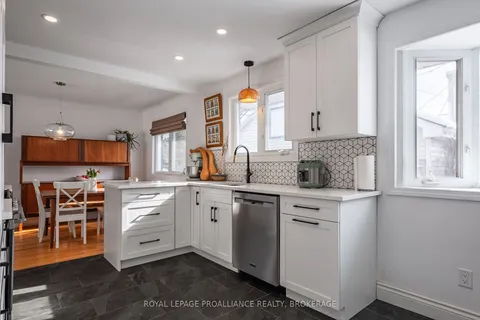 85 Brentwood Cres, Kingston, ON K7M 4V9