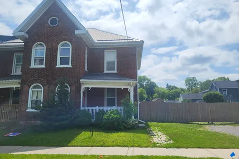 125 Station Street, Belleville, ON K8N 2S9