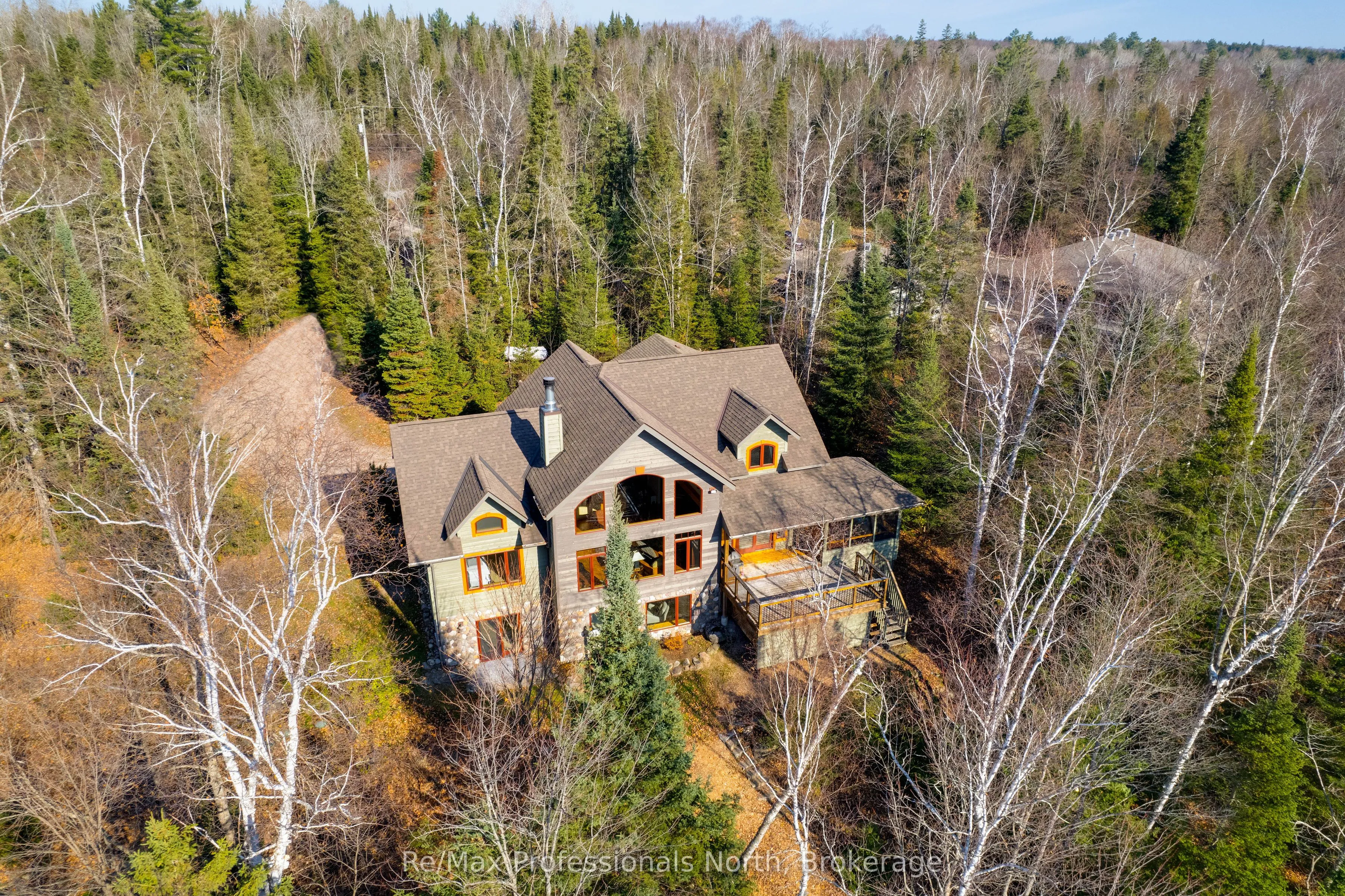 2625 Northshore Road, North Bay, ON P1B 8G4