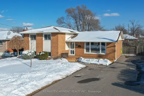 39 Diana Ave, Grimsby, ON L3M 3R5