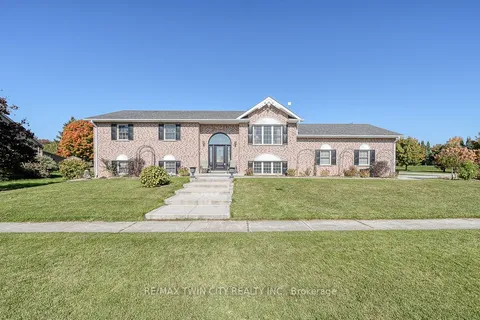4010 North Hill Drive, Perth East, ON N0B 2P0