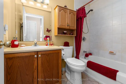 922 Lombardy Street, Kingston, ON K7M 9C2