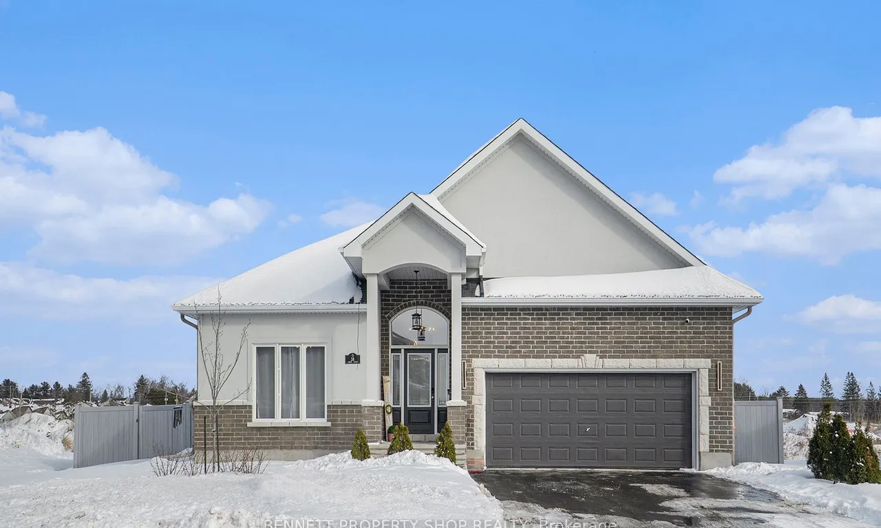 38 Amber St, Clarence-Rockland, ON K4K 0L6