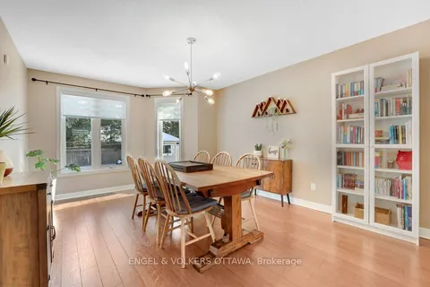 48 Hampel Cres, Stittsville - Munster - Richmond, ON K2S 1E4
