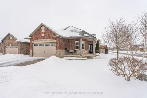 266 WALNUT St, Lucan Biddulph, ON N0M 2J0