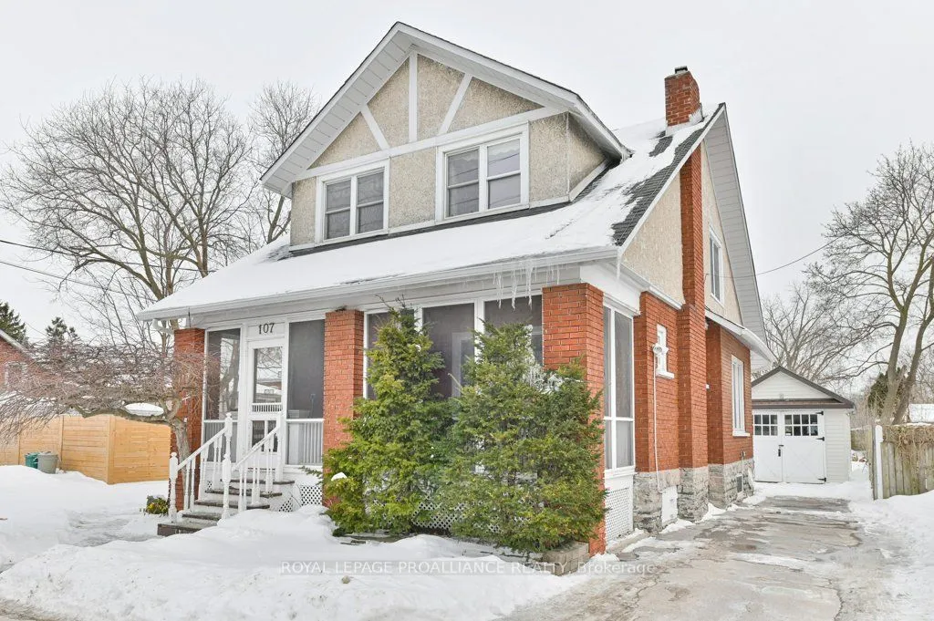 107 Catharine St, Belleville, ON K8P 1M4