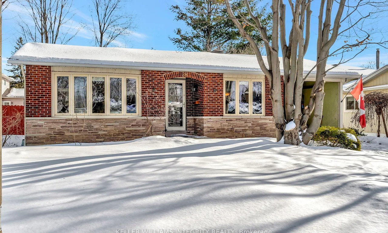 28 Wedgewood Cres, Blackburn Hamlet, ON K1B 4B4