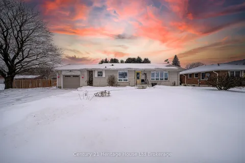 17 Wallace Cres, Zorra, ON N0J 1J0