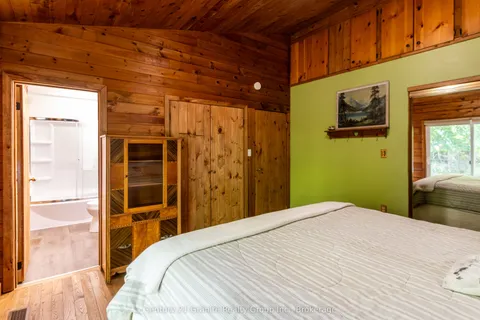 1054 The Narrows Trail, Minden Hills, ON K0M 2K0
