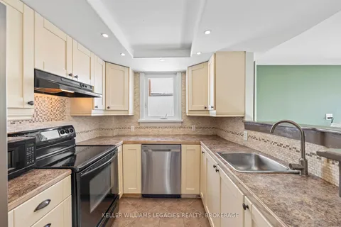 59 Joseph St, Kingston, ON K7K 2H6