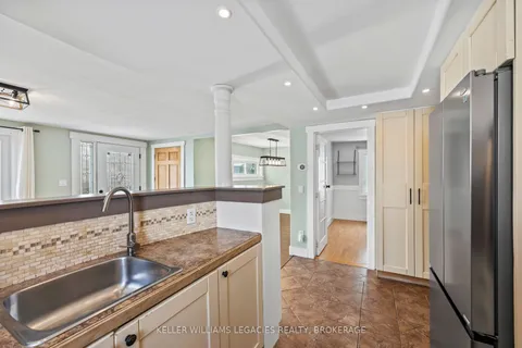 59 Joseph St, Kingston, ON K7K 2H6