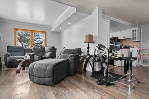 45 Frisk Rd, Greater Napanee, ON K7R 3L2