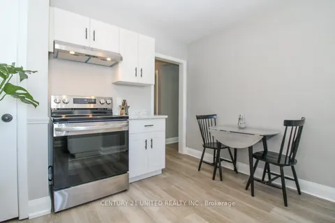 251 Mcgill St, Peterborough, ON K9J 1W4