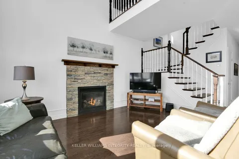 152 August Lily Cres, Blossom Park - Airport and Area, ON K1V 2E3